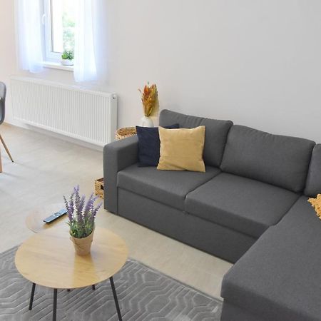 Voeroesko Apartmanhaz บาลาโตนัลมาดี ภายนอก รูปภาพ