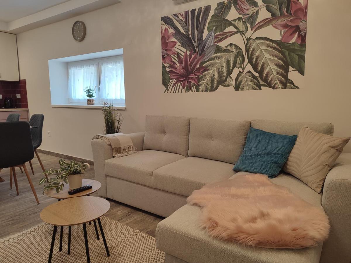 Voeroesko Apartmanhaz บาลาโตนัลมาดี ภายนอก รูปภาพ