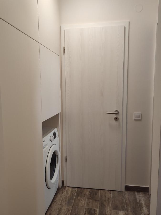 Voeroesko Apartmanhaz บาลาโตนัลมาดี ภายนอก รูปภาพ